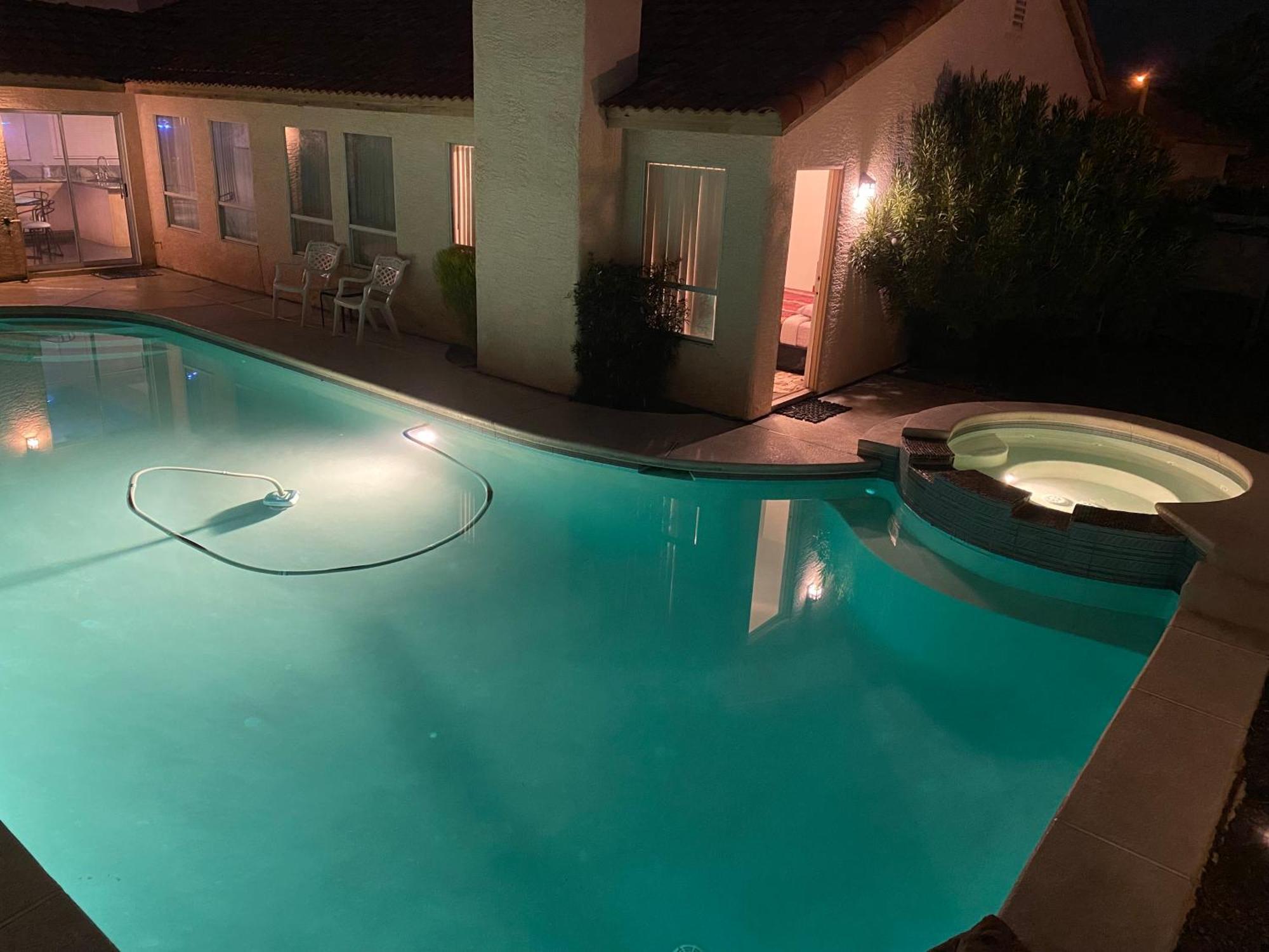 Luxury 1900 Sq Ft House Huge 46 Ft Pool & Hot Spa Las Vegas Extérieur photo